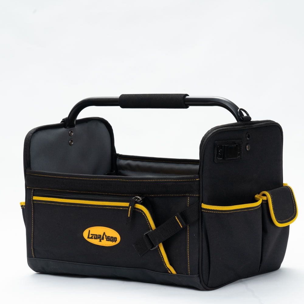 Heavy duty tool bag for outdoor work 