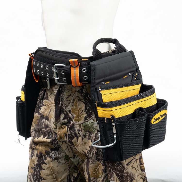 tool bags pouches & belts